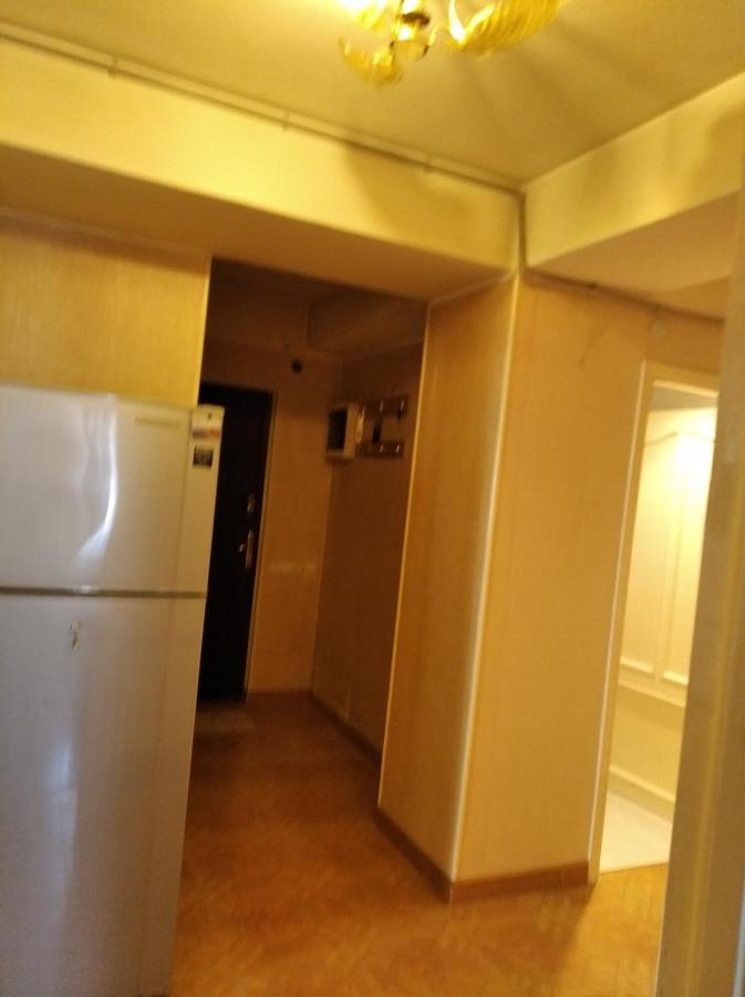 3 Room Apartment In Small Center Of Єреван Екстер'єр фото