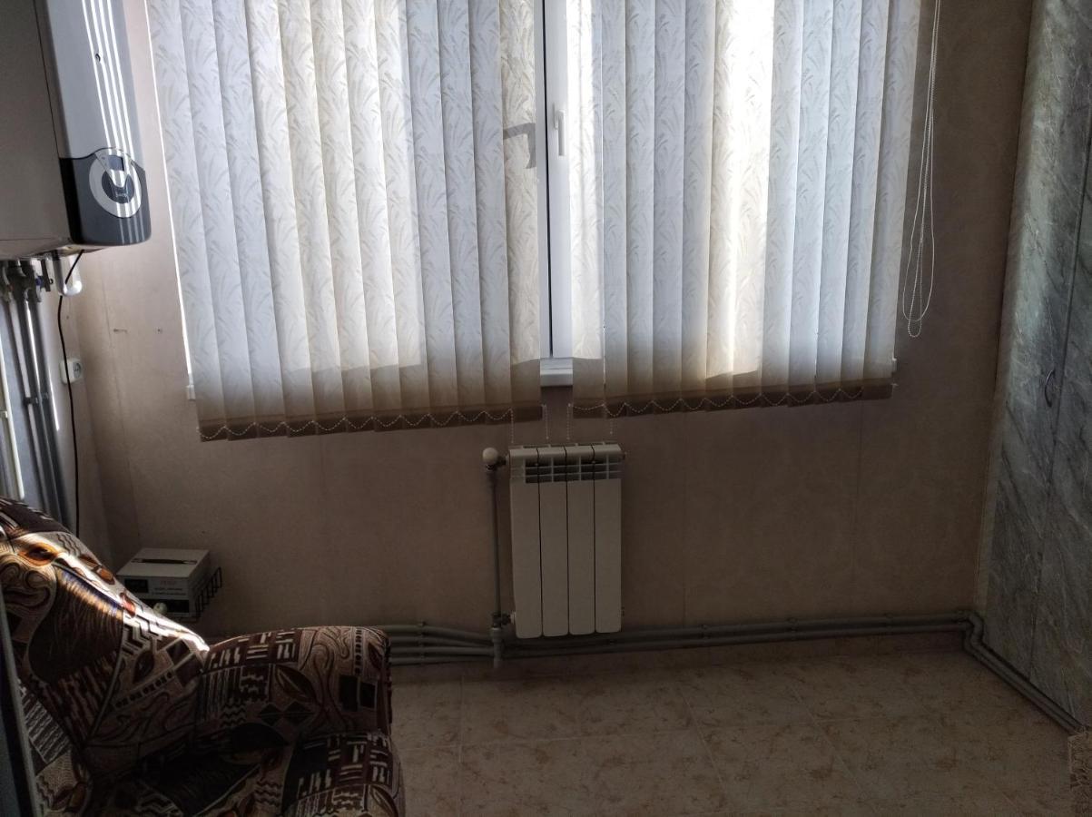 3 Room Apartment In Small Center Of Єреван Екстер'єр фото